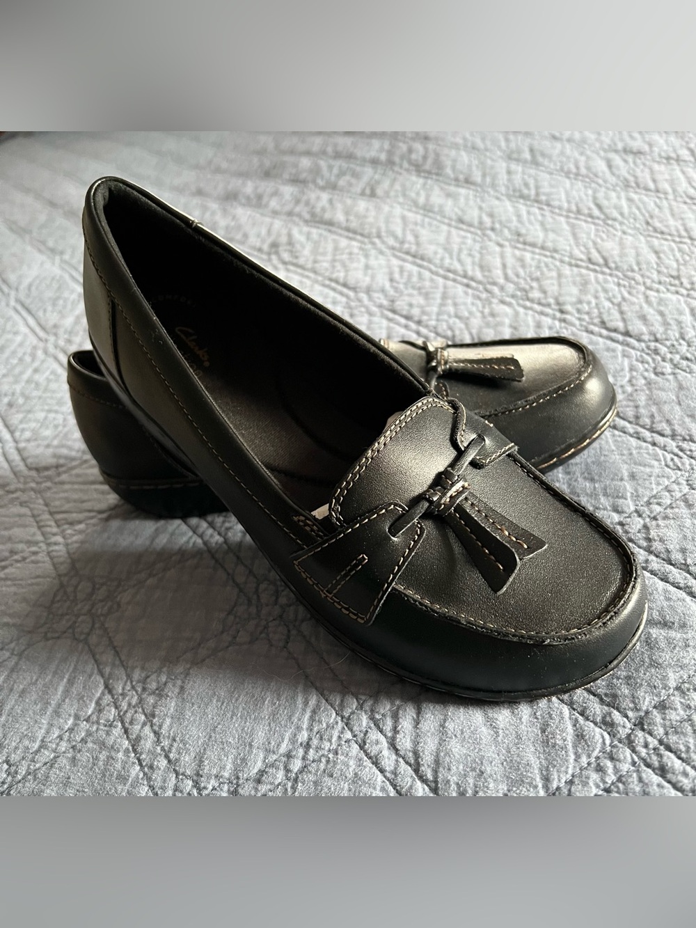 Clarks Black Leather Women’s Tassel Loafers
